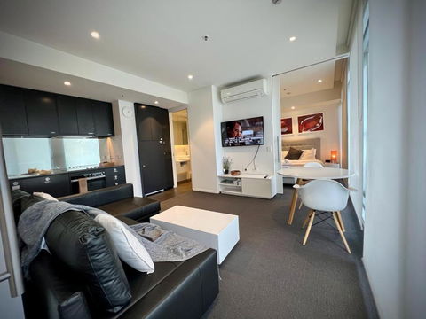 Luxury 2 Bedroom Suite Near Adelaide With A Car Park - Stayed 0