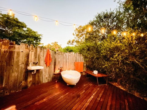 Luxury 6 Metre Bell Tent & Outdoor Bathroom, WIFI, TV And Firepit, - Stayed 2