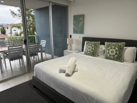 Luxury Spacious Apartment - Stays Accommodation 3