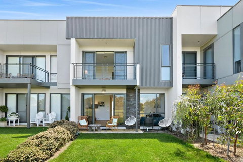 Magic Driftwood - Stays Accommodation 0