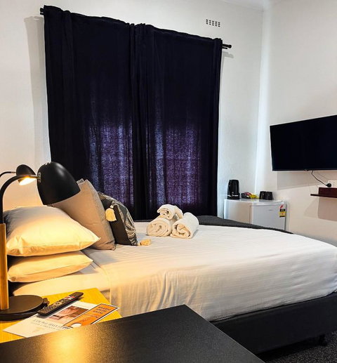 Manjimup Hotel - Stays Accommodation 2
