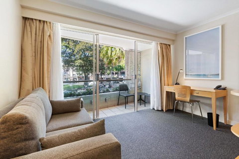 Manly Seabreeze - Stays Accommodation 0