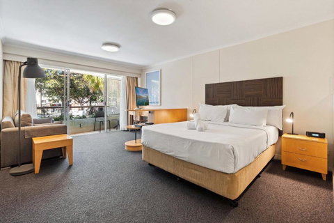 Manly Seabreeze - Stays Accommodation 1