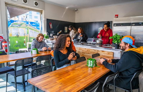 Mad Monkey Melbourne - Stays Accommodation 2