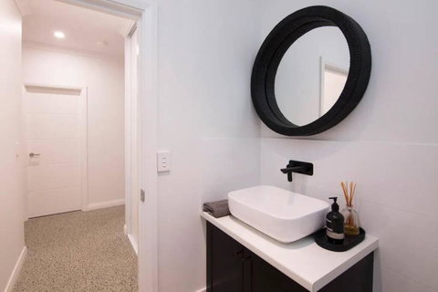 Margaritaville - 4 Bedroom, Fast Wifi, Pool Table - Stayed 3