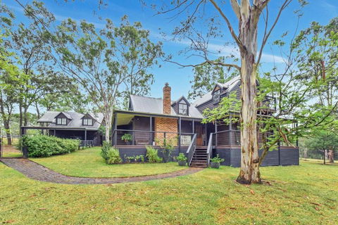 Meadowbrook Manor In North Rothbury - Stays Accommodation 1