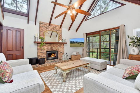 Meadowbrook Manor In North Rothbury - Stays Accommodation 2