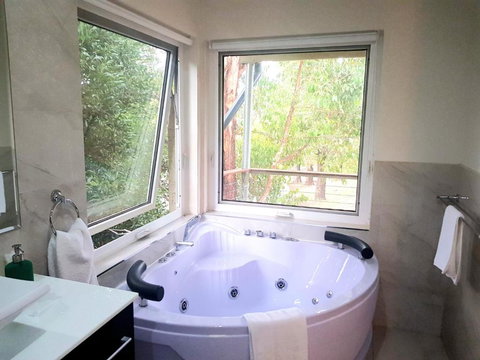 Merry Mary - Stayed 3