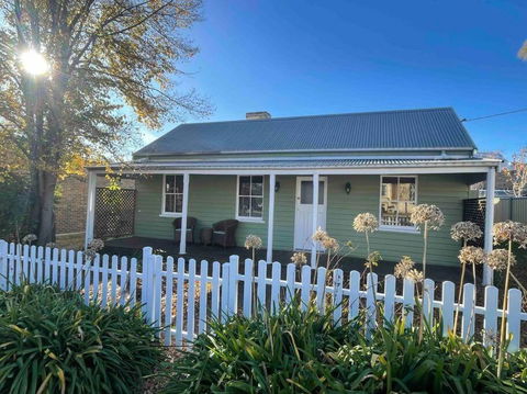 Mimosa Cottage - Stayed 0