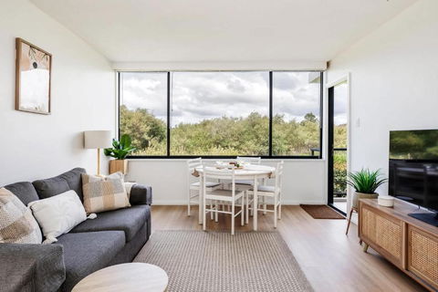 Mona Vale Surf To Tee - Stayed 3