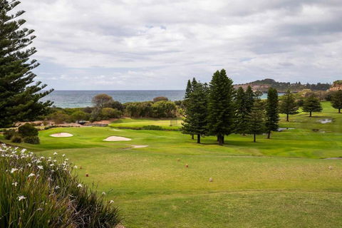 Mona Vale Surf To Tee - Stayed 2