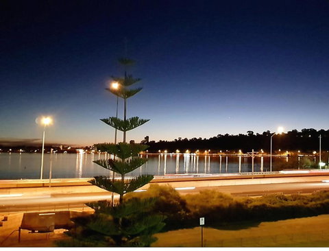 Moon River, South Perth - Stayed 1