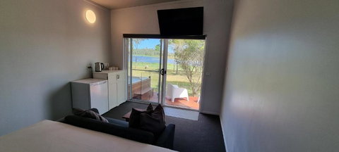 Narangba Motel (formerly Brisbane North B&B And Winery) - Stays Accommodation 2