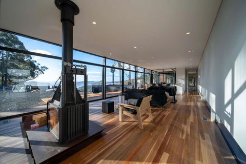 Mountain Top Snug Whole Property Itas - Stayed 0