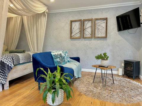 Mountain Cottage In Dandenong Ranges - Stayed 2