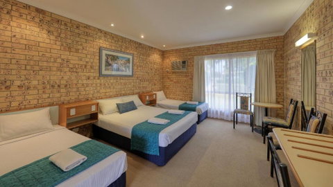 Mulga Country Motor Inn - Stayed 2