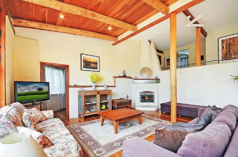 Nagual Retreat In Leura With Views - Stays Accommodation 1