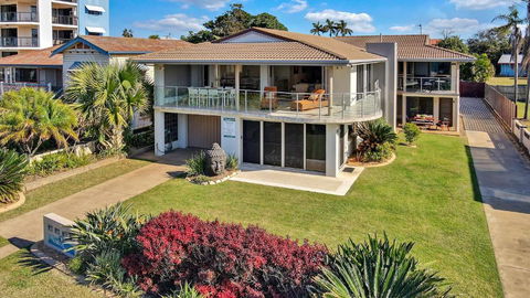 Nautilus Beachside Apartments - Stayed 1