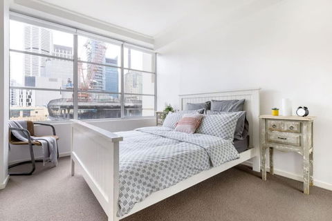 NEW! A Comfy & Stylish Apt Next To Darling Harbour - Stayed 0
