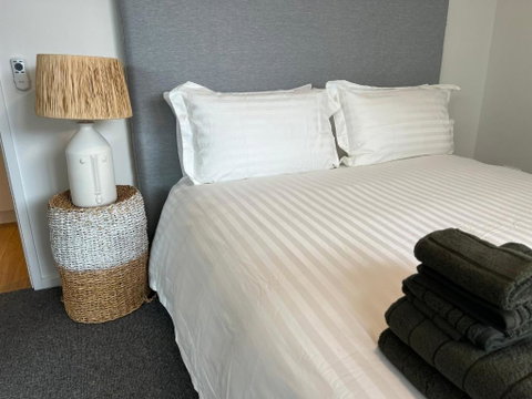 NEW BOUTIQUE 1bd Apt - Stayed 3