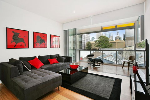 New York On Riley - Split-Level Executive 2BR Darlinghurst Apartment With A New York Feel - Stays Accommodation 1