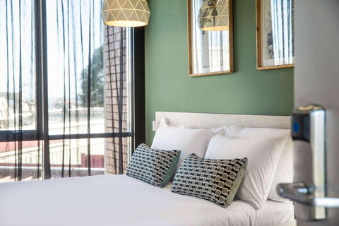 Nightcap At Morwell Hotel - Stayed 1