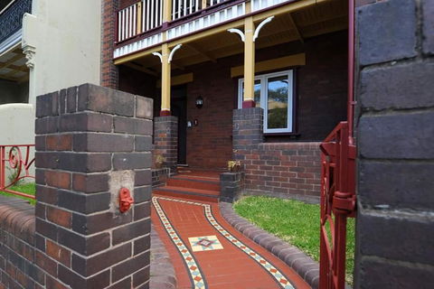 Newtown Vibes With Pool & Parking - Stayed 3