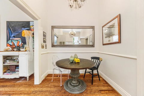 Newty Willows - Art Deco Double Bay Designer Apt - Stayed 2