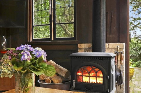 Nungaroo Cottage - Stays Accommodation 0