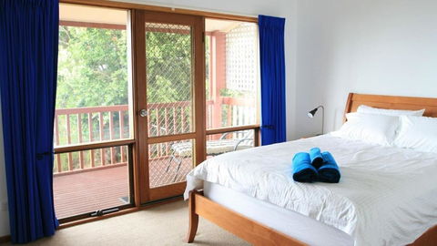 Ocean Blue KI. Absolute Ocean Front, Free WiFi - Stays Accommodation 1