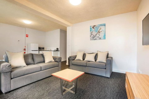 Nightcap At Waltzing Matilda Hotel - Stays Accommodation 2