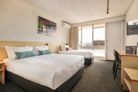 Nightcap At Waltzing Matilda Hotel - Stays Accommodation 0