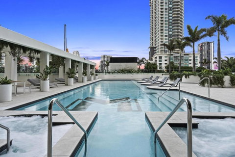 OCEAN Views In Beachside 2-Bedroom Unit - Q Stay - Stayed 3