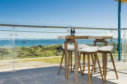 Oceans View - Luxury Apartment With Ocean Views - Stayed 1