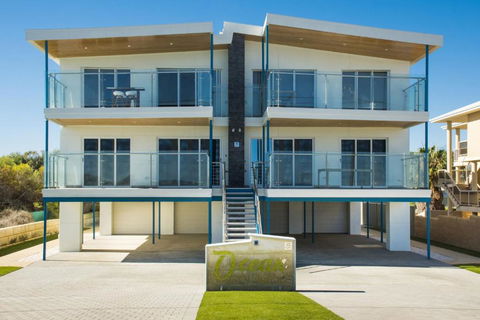 Oceans Waves - Luxury Apartment With Ocean Views - Stayed 1
