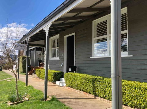Old Bakery Cottage Millthorpe - Stays Accommodation 0