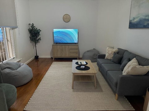 One Bed Apartment - Coogee Beach - Stayed 1