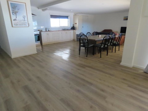 PACEYS PLACE - Stayed 1