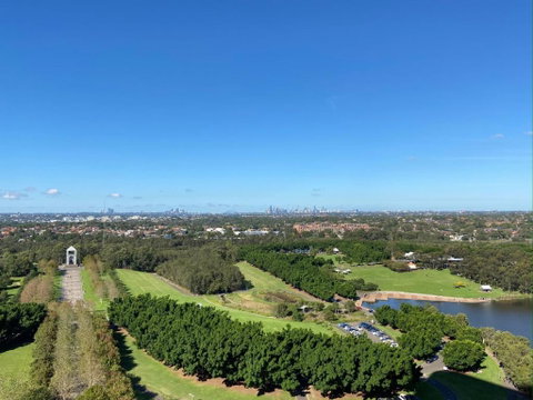 Parkside & City View In Sydney Olympic Park - Stayed 0