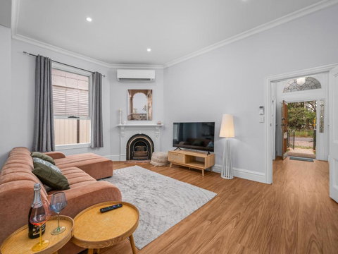 Palm Cottage - Stayed 1