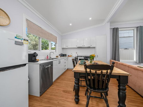 Palm Cottage - Stayed 2