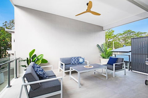 Park Avenue Terrace House Sleeps 9 - Stayed 3