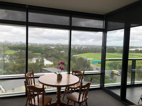 Parkview Modern Apartment W Parking @ Olympic Park - Stayed 0