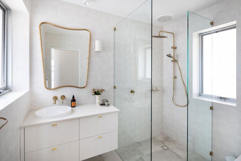 Pearl, Designer Beachfront Retreat, Semaphore Park - Stays Accommodation 2