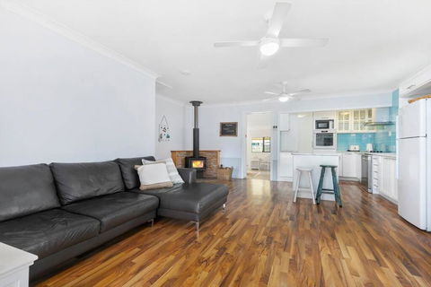 Pebble Cottage - Stayed 2