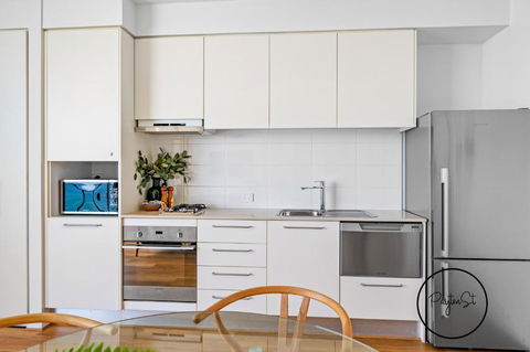Perfect Penthouse - WiFi Included - Stayed 3