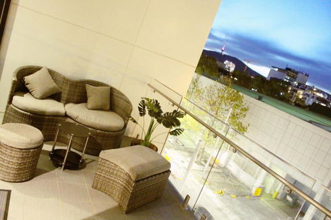 Perfectly Located Modern Apartment - Canberra CBD - Stayed 3