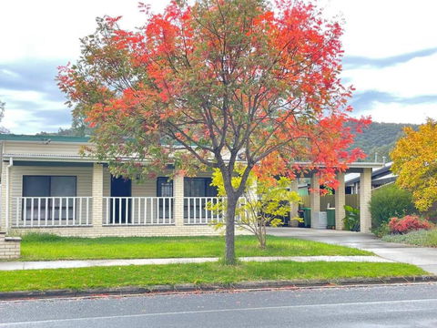 Pet Friendly Home In Albury - Stayed 3