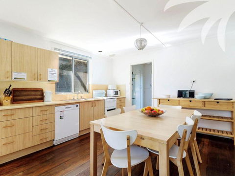 Pippis A Classic Beach House - Stays Accommodation 2