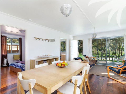 Pippis A Classic Beach House - Stays Accommodation 1